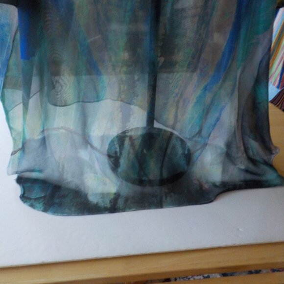 Jess & Jane - Swim Coverup - Size Large - Sheer Flowy Print (289) - Picture 2 of 7